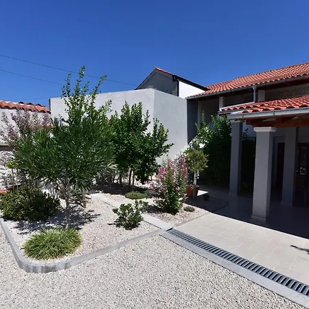 Apartman Rustical Mare Nin